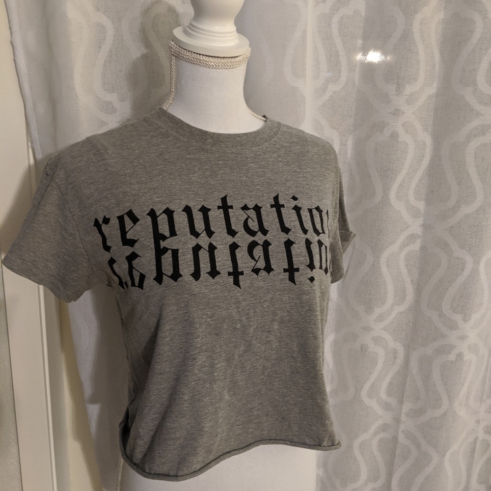 Taylor Swift Reputation Cropped Tee
